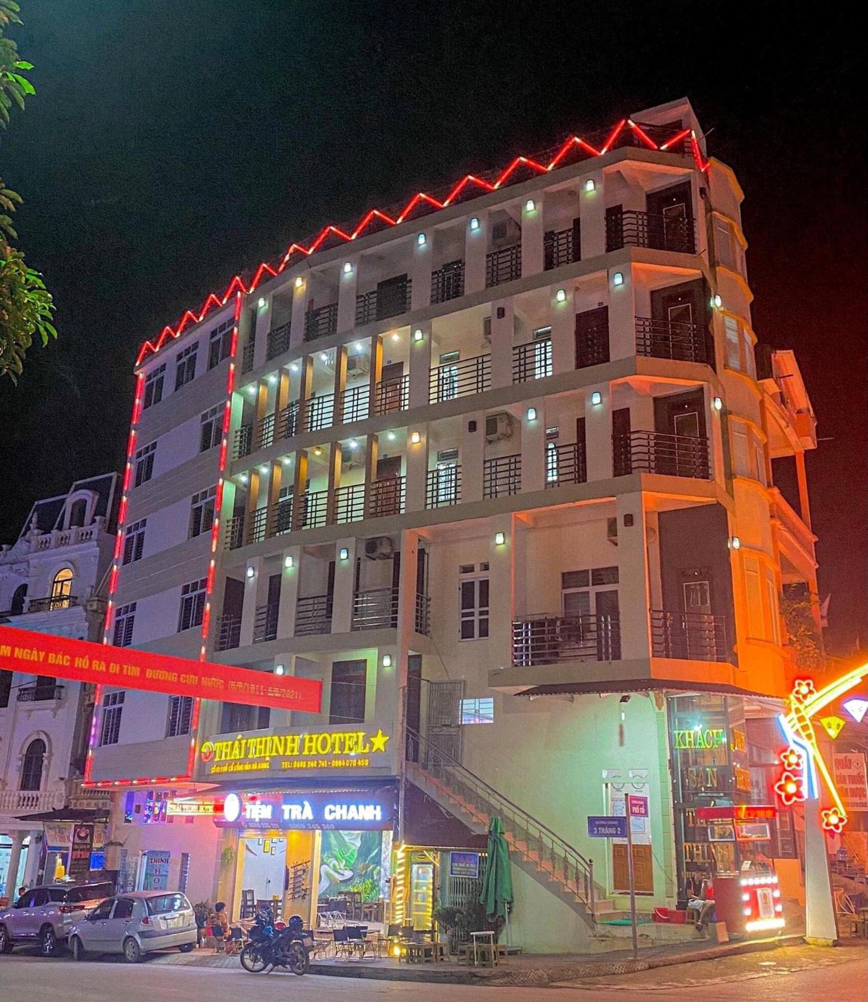 Thai Thinh Hotel Dong Van  Exteriör bild