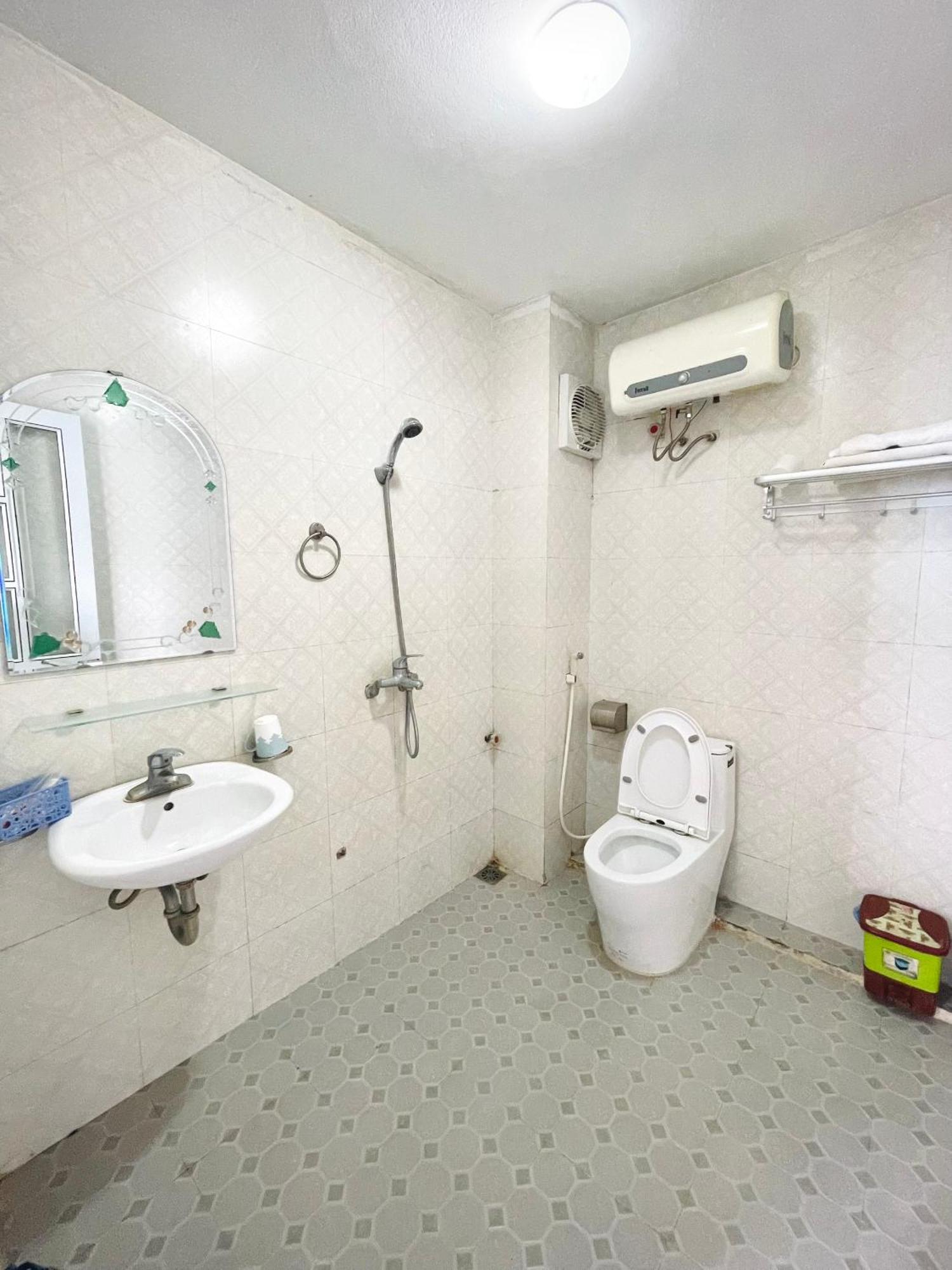 Thai Thinh Hotel Dong Van  Exteriör bild