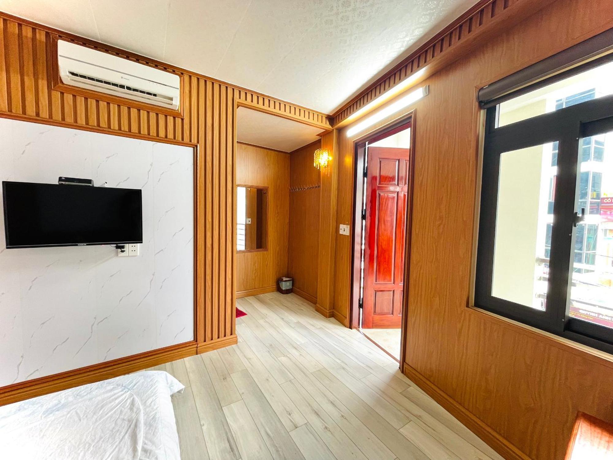 Thai Thinh Hotel Dong Van  Exteriör bild